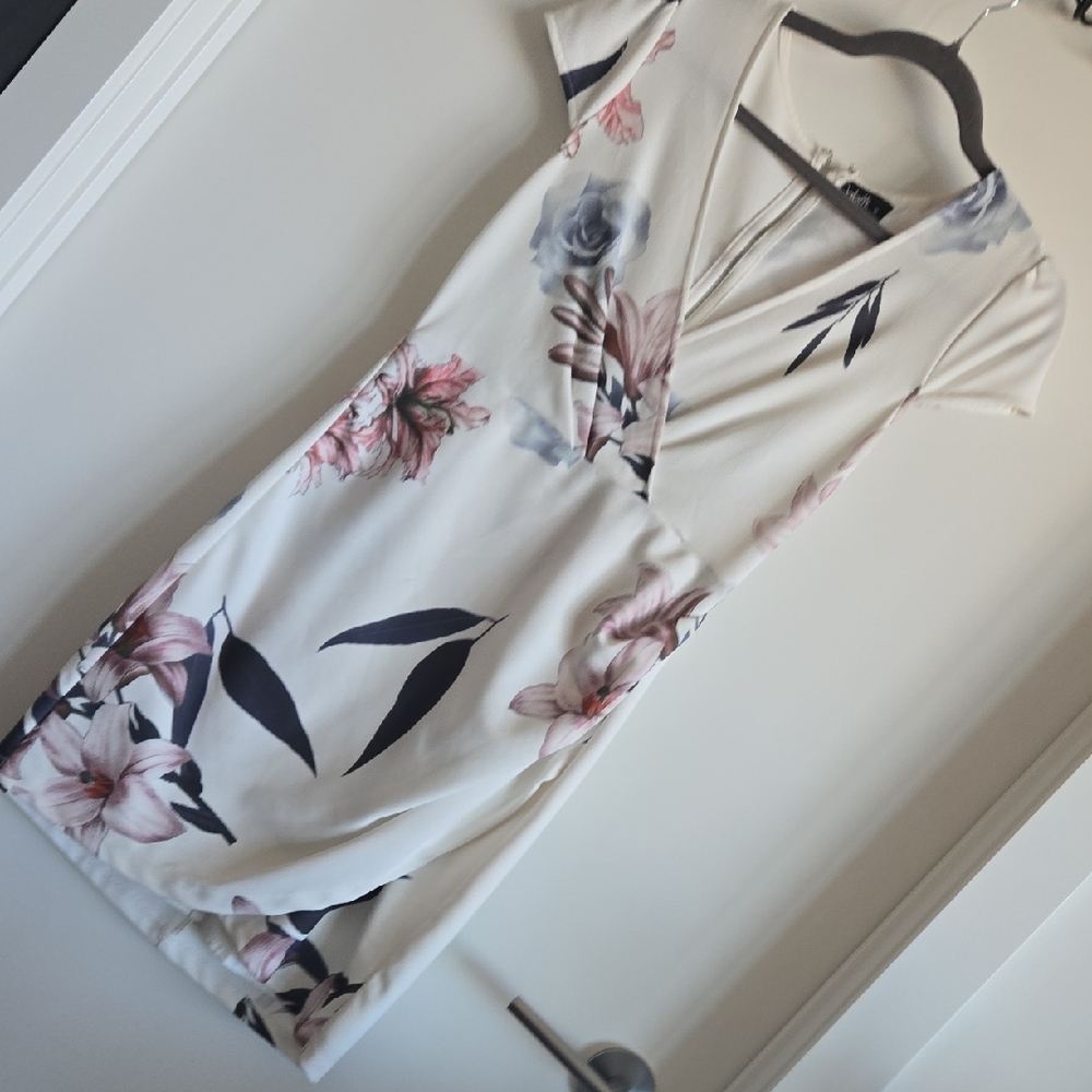Dotti White Floral Mini Dress